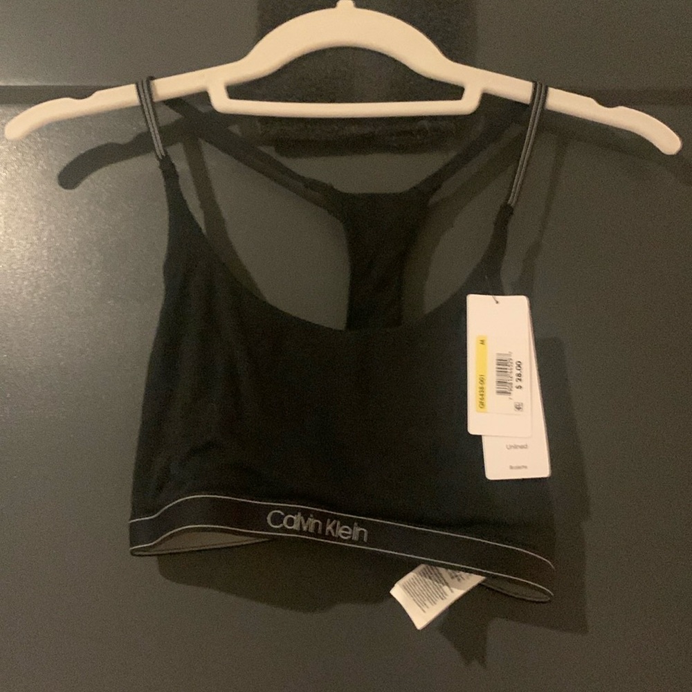 NWT Calvin Klein unlined bralette black size medium